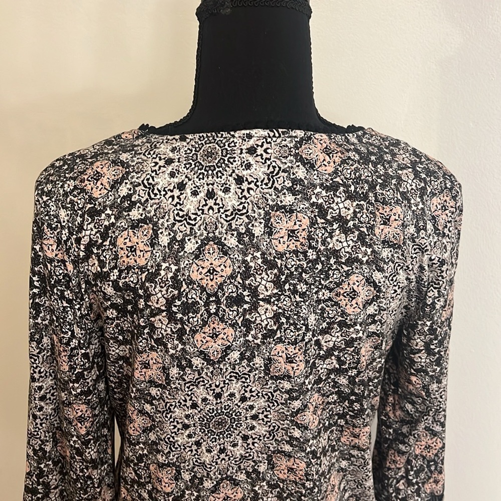 Daniel Rainn Boho Lagenlook V-Neck BabyDoll Blouse, Sz. Small. - Picture 5 of 10